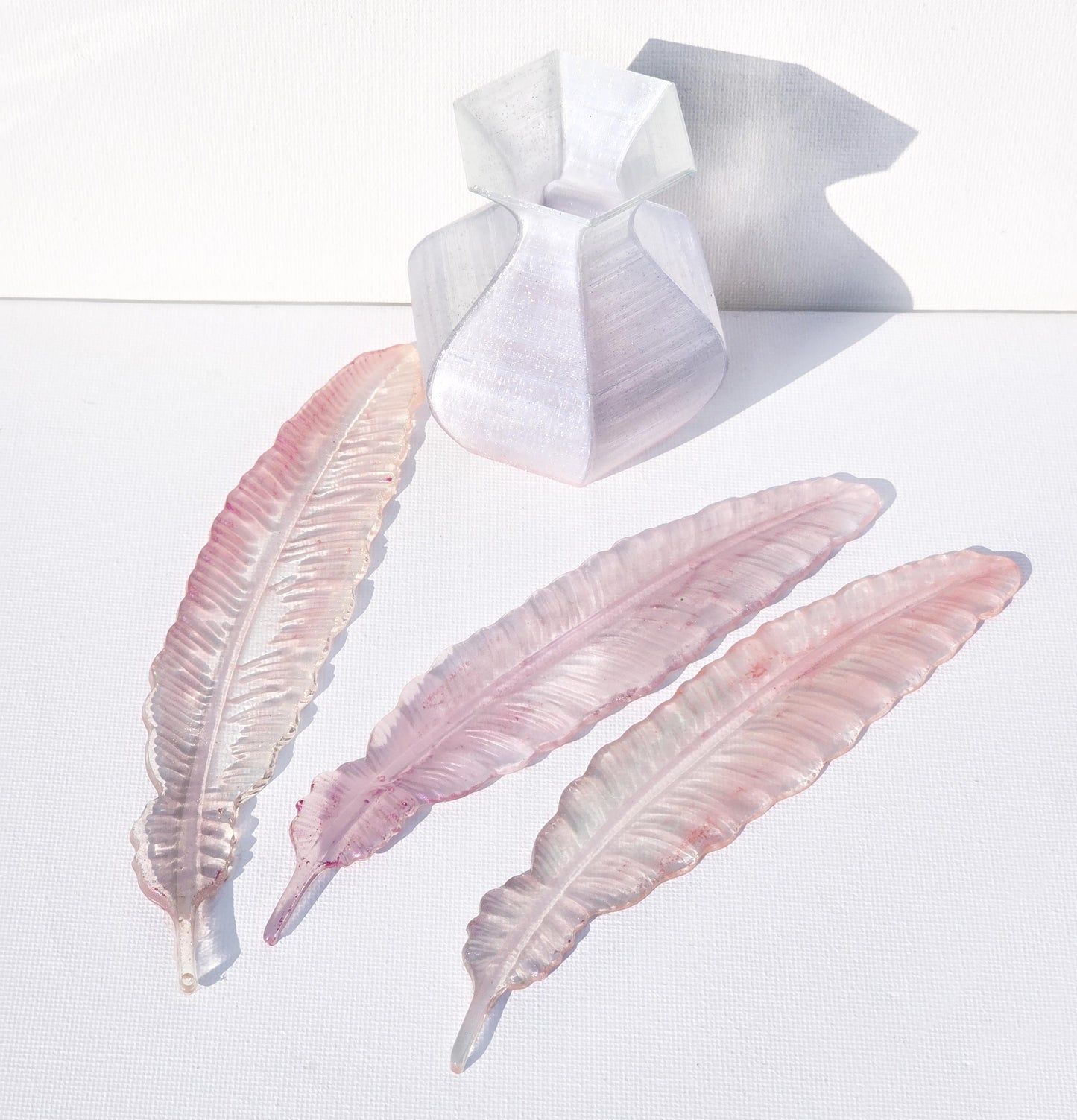Pink/Purple Feather Bookmark Set