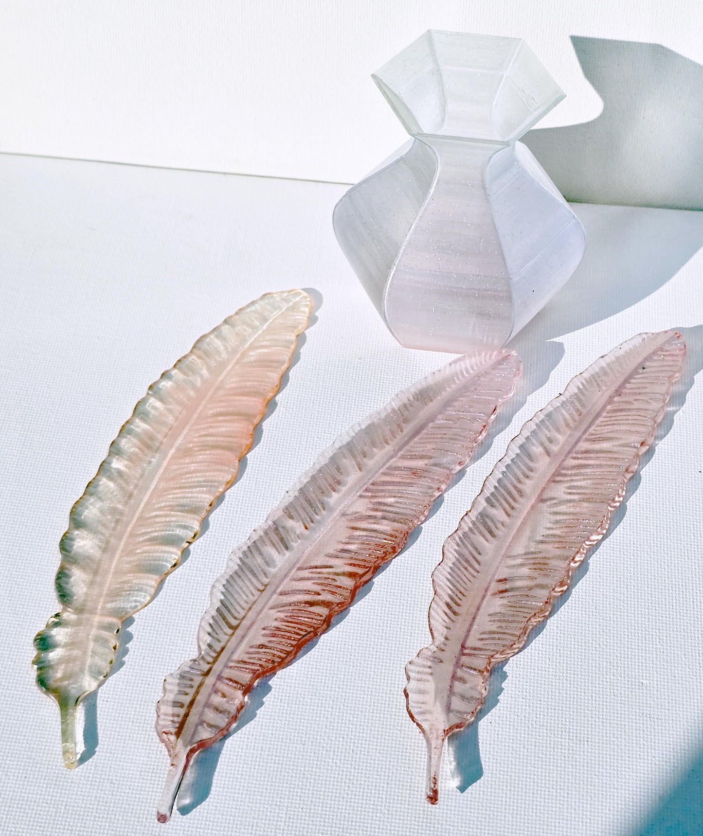 Pink/Purple Feather Bookmark Set